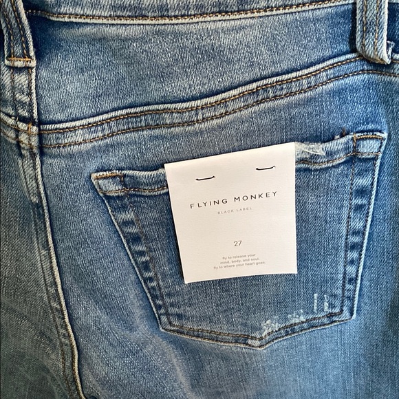 Flying Monkey Blue Ankle & Cropped Jeans - Picture 2 of 7